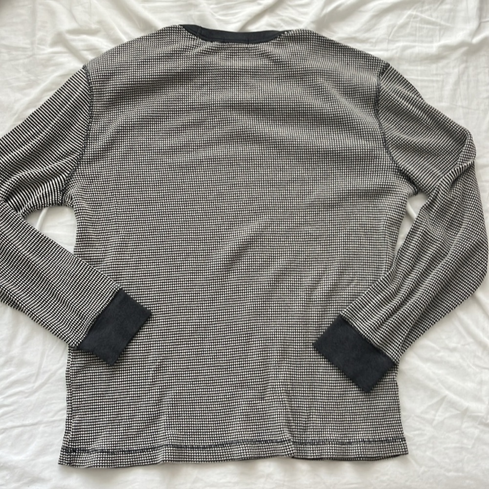 Gap Sweater - image 4